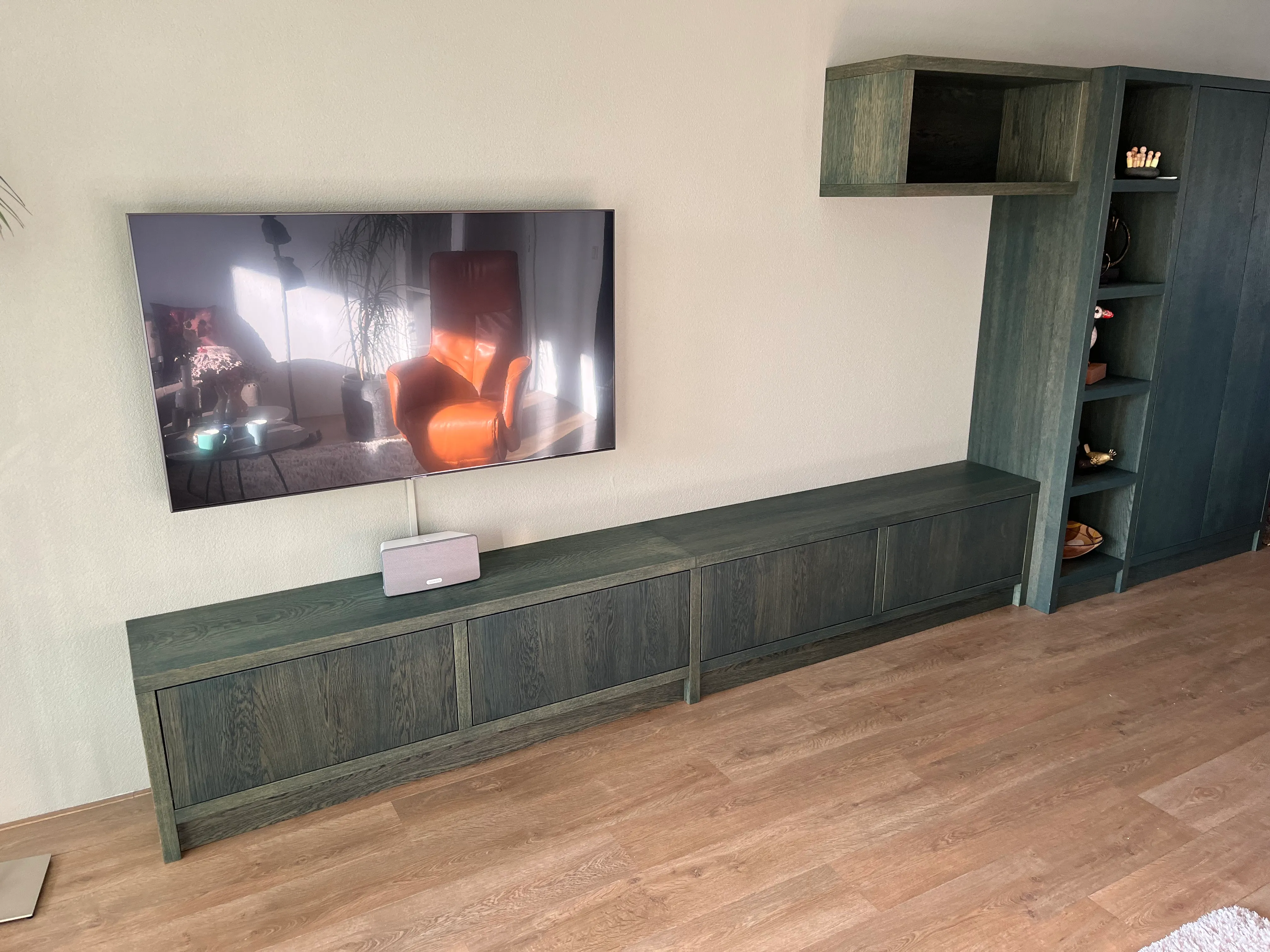 Schiedam · Eiken kast